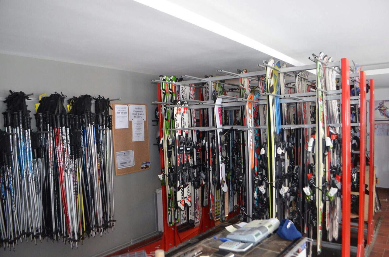 Pensiunea Campionilor Predeal Exterior foto